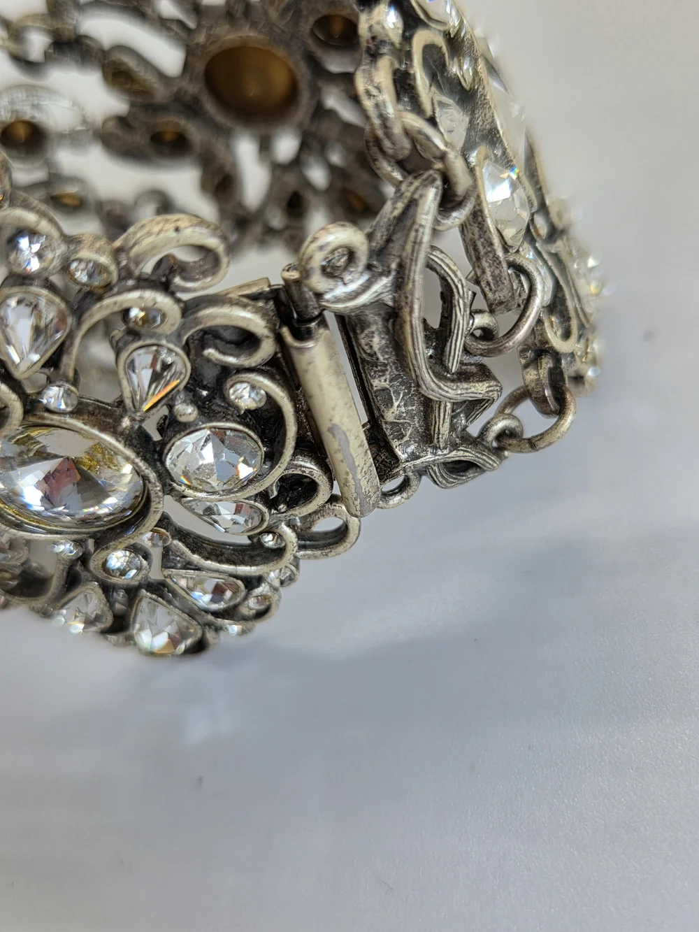 Vintage, Sweet Romance Swarvoski Crystal Floral Link Bracelet